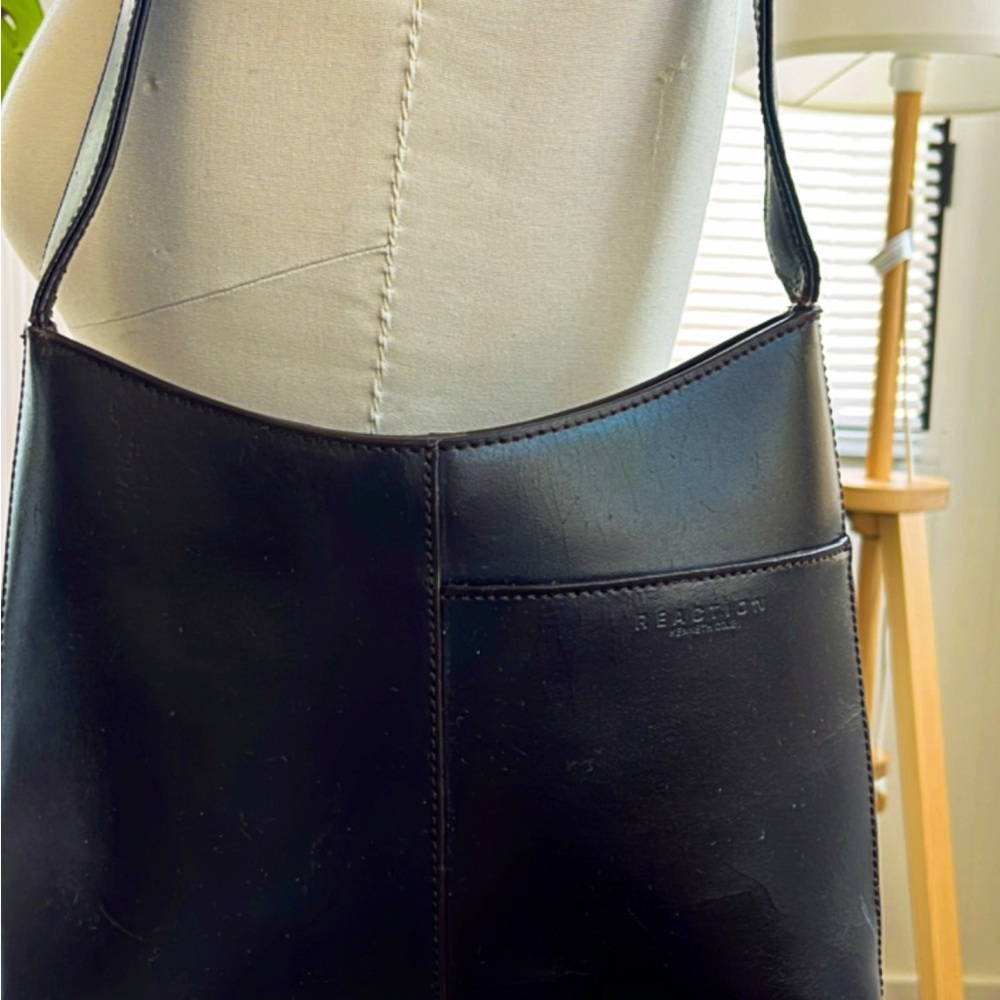 Kenneth Cole Reaction Black Shoulder Bag